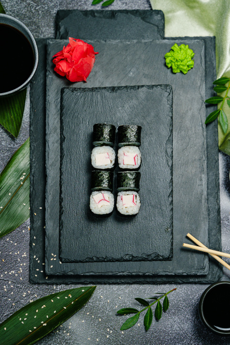 Классический ролл со снежным крабом Классический ролл со снежным крабом